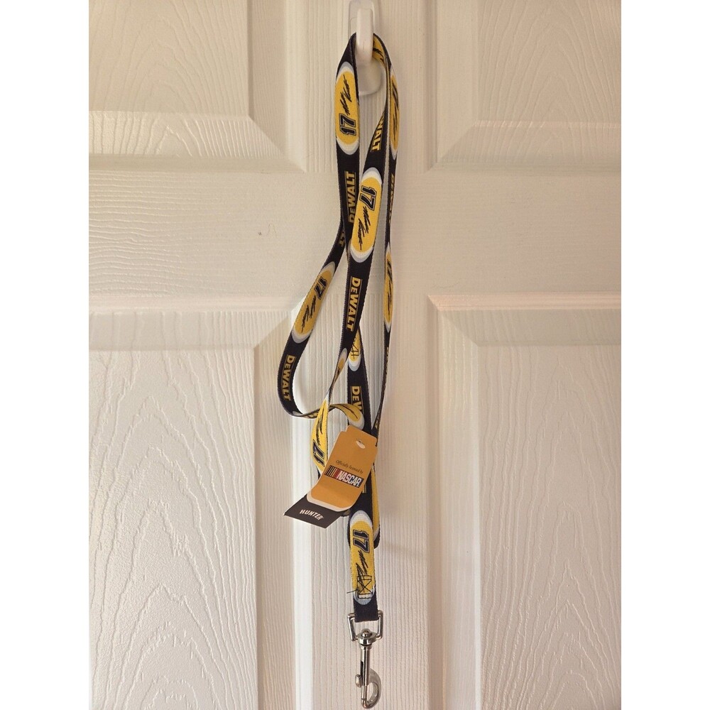 Matt Kenseth #17 Dog Leash NASCAR Dewalt NWT 6 ft Medium Carabiner Clip